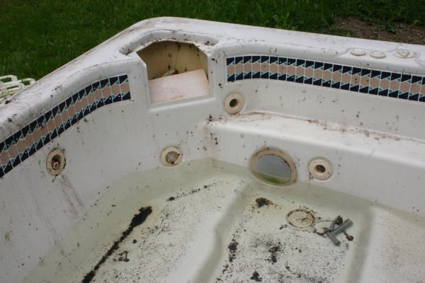 Hot Tub Removal in Lawrence